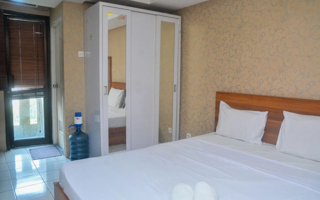 Comfort Studio Room At Kebagusan City Apartment