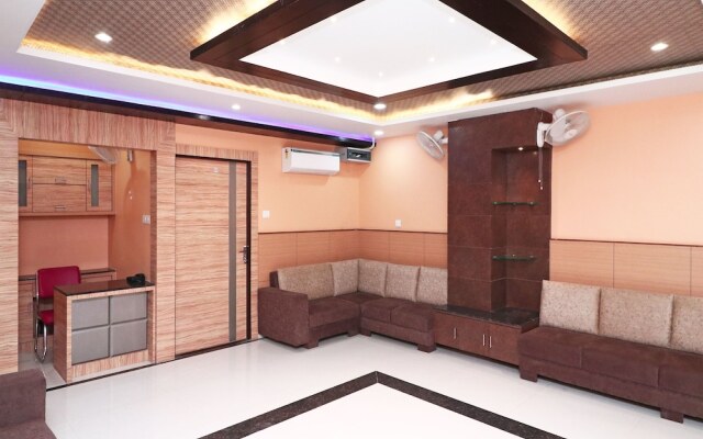 Capital O 16590 Hotel Sapphire Inn