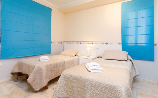 Apartamentos Turísticos Almoraide