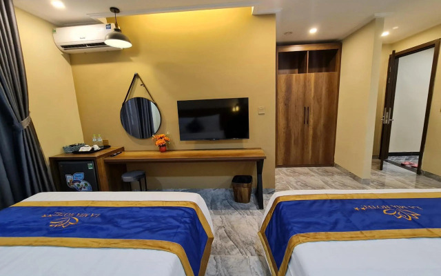 La Mia Lakeview Hotel