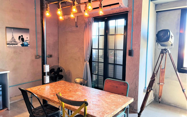 4 Design Inn