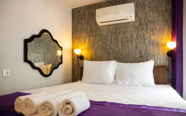 Ege Hotel