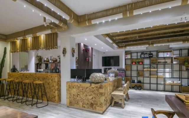 Wumo Manyuan Hostel