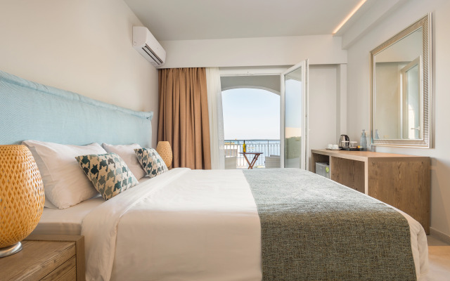 Golden Mare - All Inclusive