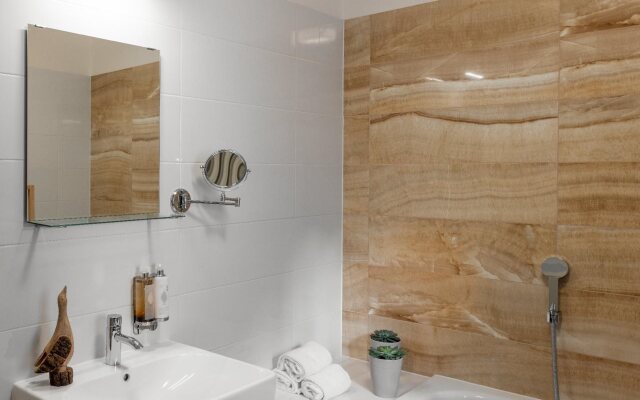 4 Trees Apartments by Adrez Living