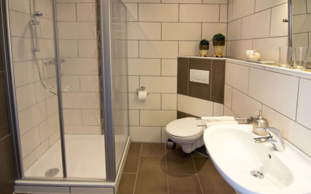 Lovely Apartment in Hage