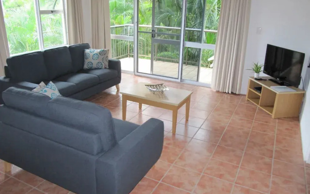 Island Palms Resort