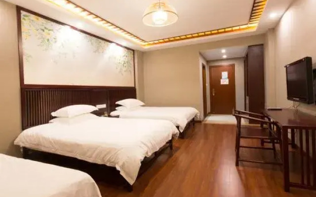Menglilaojia Home Stay