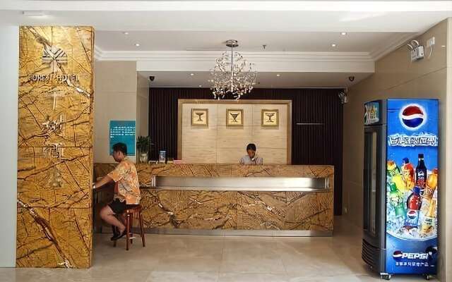 Forest Hotel