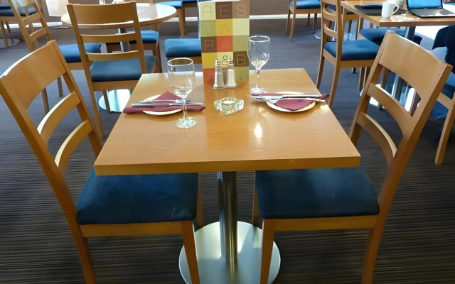 ibis Rotherham