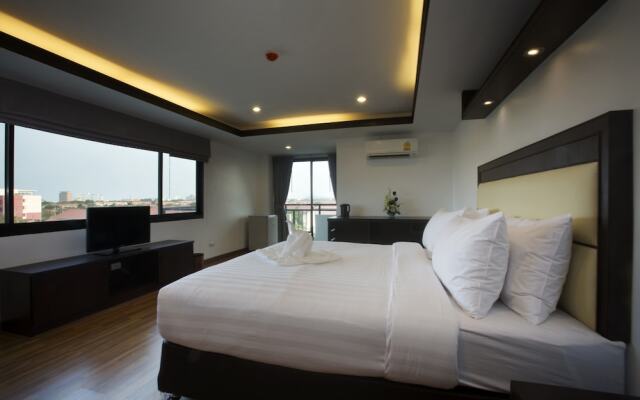 Initial Aparthotel Hua Hin