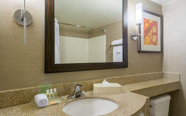 Holiday Inn Harrisburg - Hershey Area, I-81 by IHG