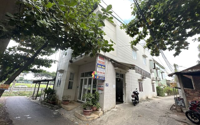 SPOT ON 1188 Motel Hoa Cam