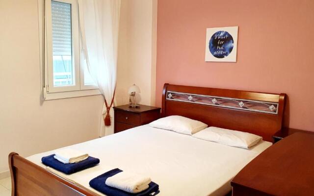 Seaside Luxury Suites