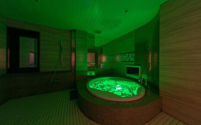i RESORT ARTIA Luxury GIFU - Adult only