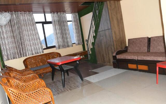 Hotel Mountain View And Rooftop Restaurant