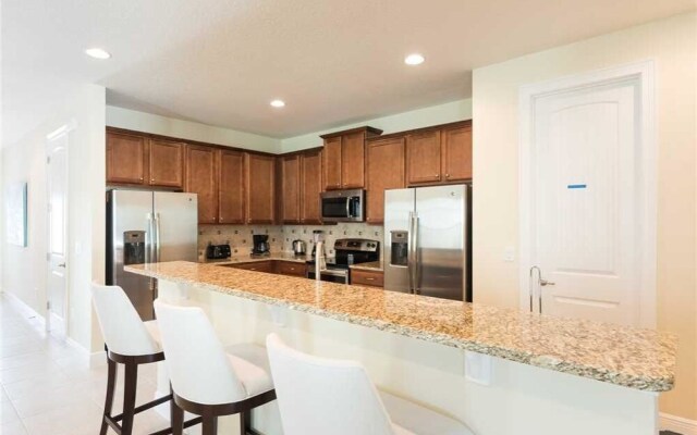 Reunion Holiday Escape