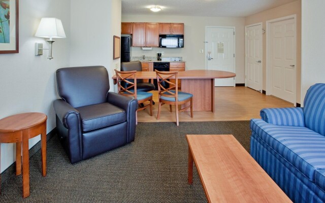 Candlewood Suites Colonial Heights Fort Lee by IHG