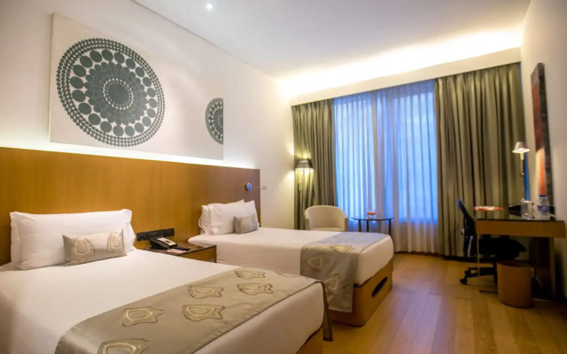 Vivanta Chennai IT Expressway