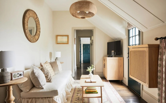 Faraway Nantucket