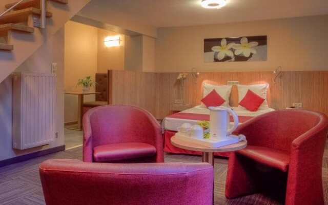 Hotel Infotel