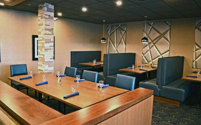 Holiday Inn & Suites Syracuse Airport - Liverpool by IHG