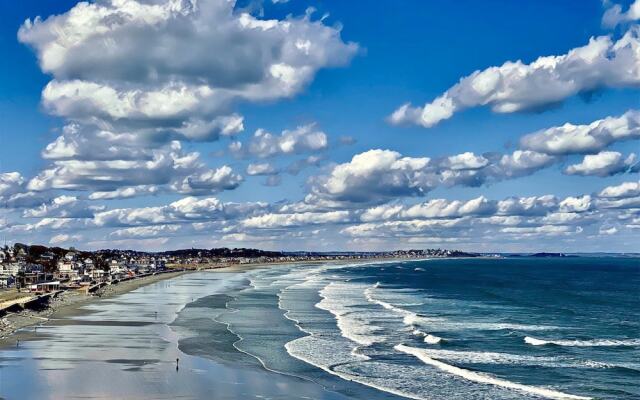 Nantasket Beach Hotel