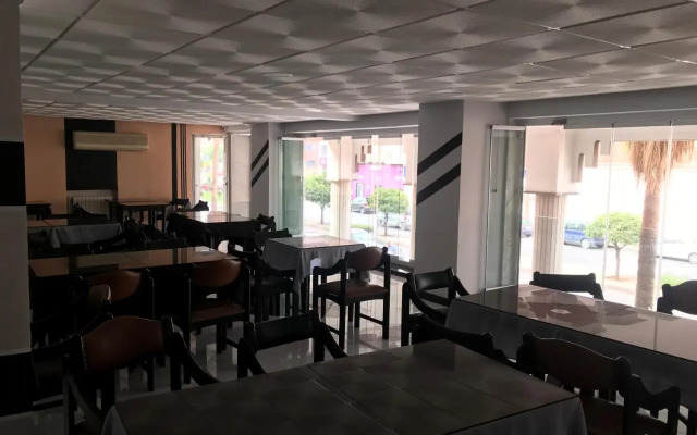 Raiss Hotel