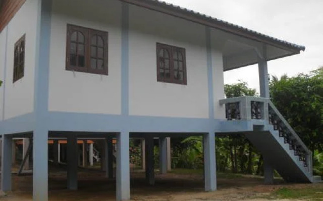 Salad Grand Bungalow & House Rental