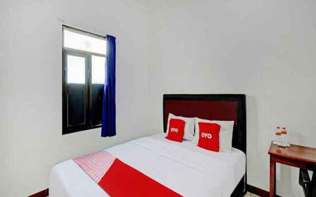 OYO 90309 Hotel Asri 2