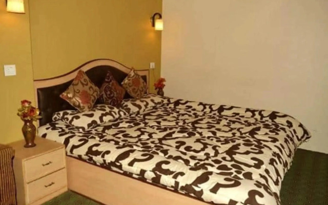 Hotel Aala Residency