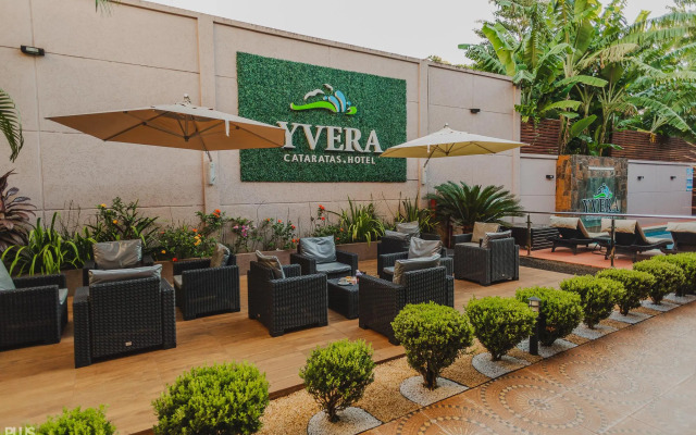 Yvera Cataratas