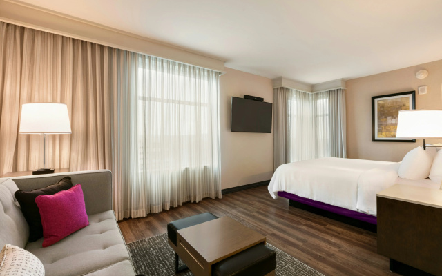 Embassy Suites by Hilton Berkeley Heights