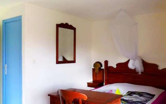 Apartment With one Bedroom in Sainte-anne, With Enclosed Garden and Wi