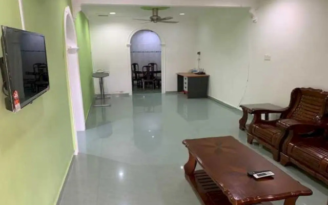 OYO 91025 THHomeStay