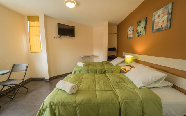 Wasi Airport Lima B&B