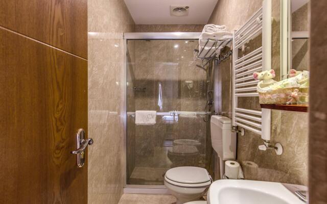 Rome Love Hotel