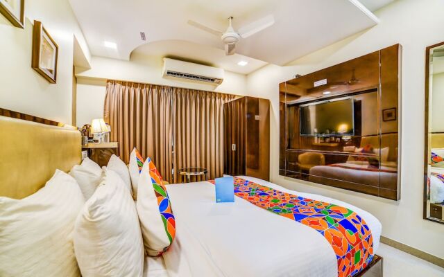 Hotel Laaiba Residency