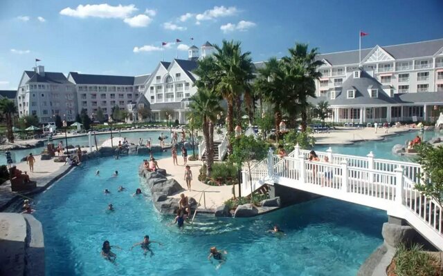 Disneys Yacht Club Resort