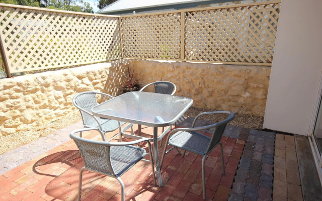 Cape Jervis Accommodation & Caravan Park