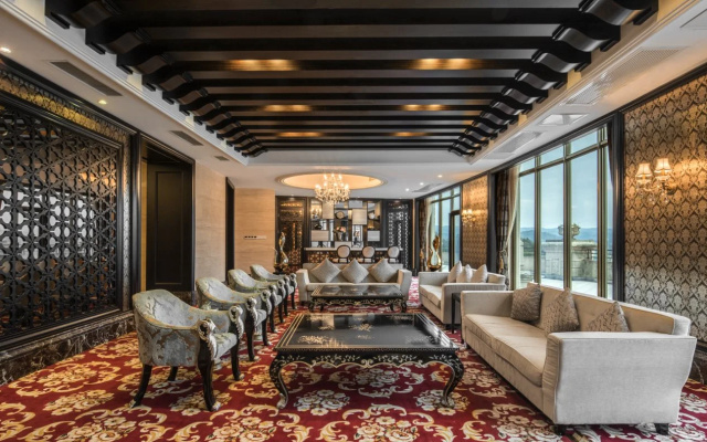 Zhangjiajie Country Garden Phoenix Suites Hotel