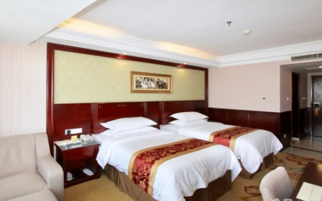 Vienna Hotel Zhejiang Haining Yancang Branch