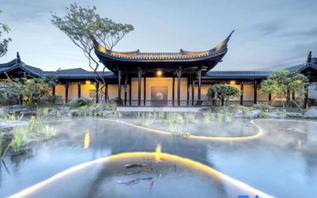 Wuyi Mountain Yueju Holiday Villa