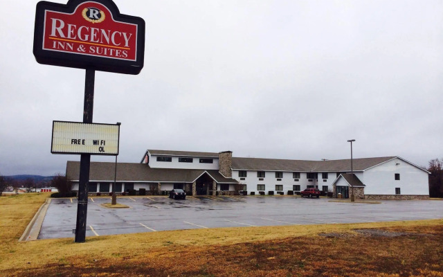 Regency Inn And Suites