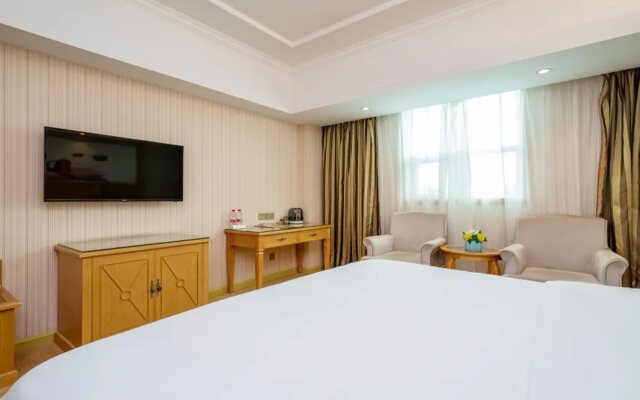 Vienna Hotel (Dongguan Huangjiang Yuyuan High tech Park Branch)