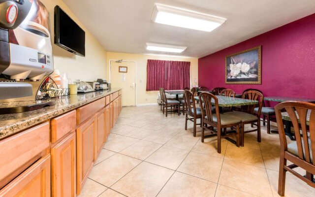 Econo Lodge