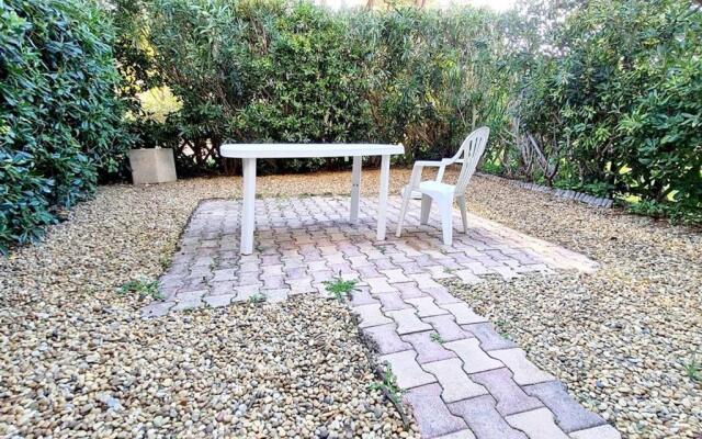 Appartement Six-Fours-les-Plages, 2 pièces, 4 personnes - FR-1-316-24