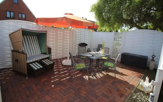 Micha in the House Michaela