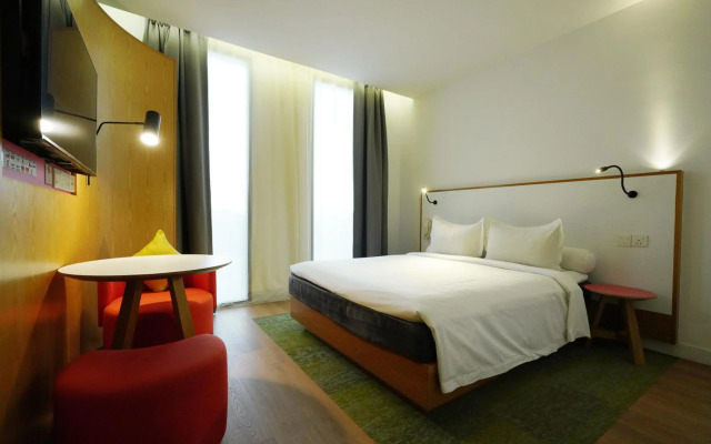 MÙ Hotel