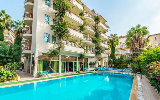 The S Apart & Suites Hotel